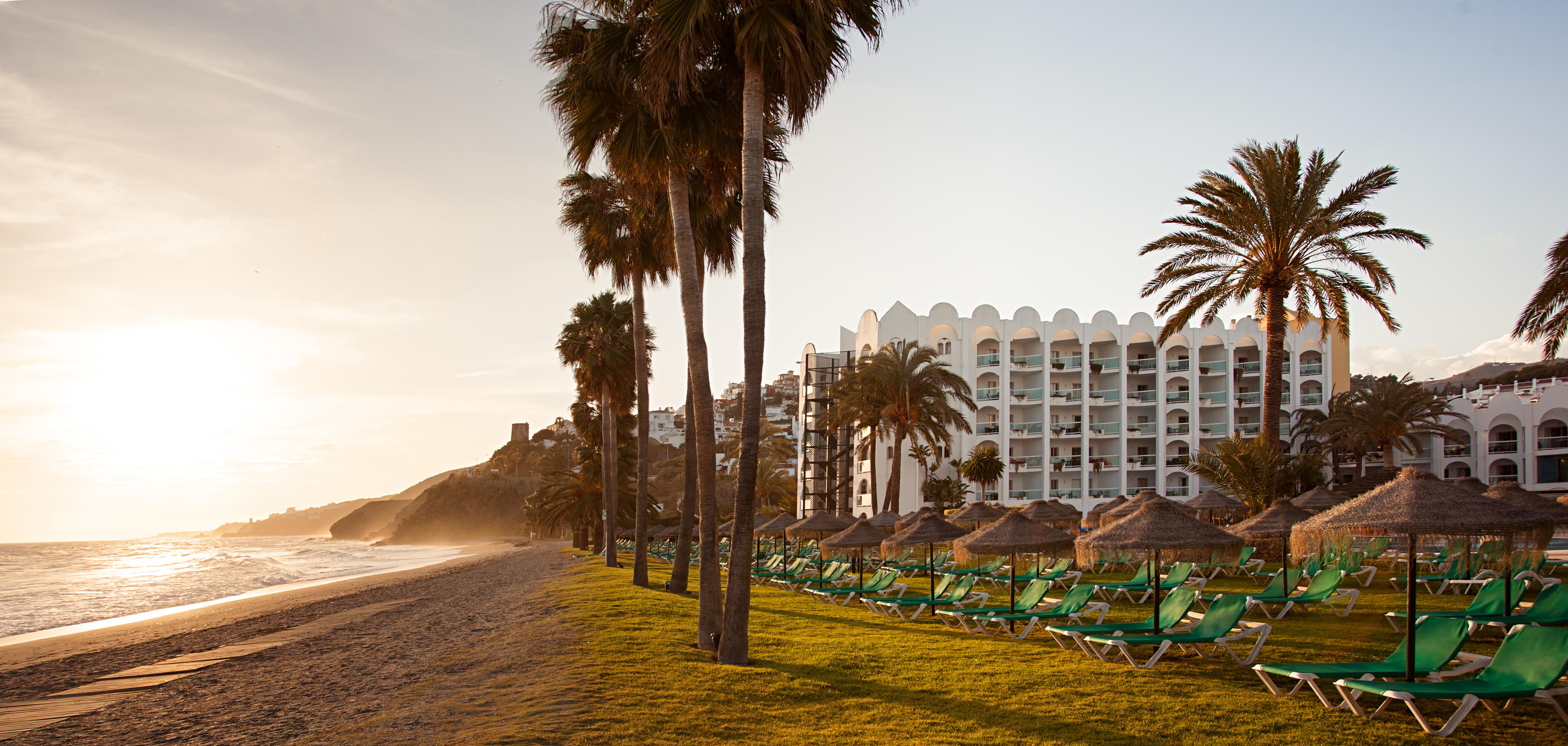 Ona Marinas De Nerja Spa Resort Exterior photo